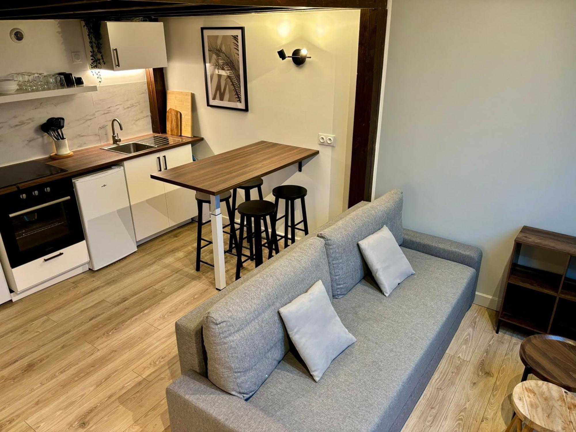 Le Petit Jardin, Proche Gare, Hyper Centre Apartman Cambrai Kültér fotó